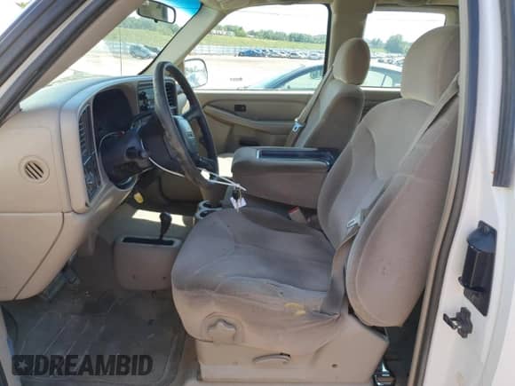 2001 GMC Sierra 1500 SLE с VIN 1GTEK19T51E267304, выставлен на аукционе Copart как лот 70054205 с пробегом 242 902 миль миль и Списание • Salvage title. История ставок и продаж доступна на DreamBid. Изображение 7.