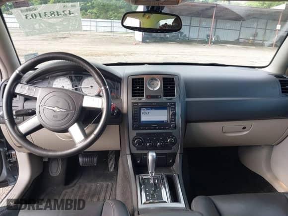 2006 Chrysler 300 C SRT-8 with VIN 2C3LA73W66H523504, listed as a IAAI auction lot 42483103 with 61,560 mi miles and . Bid and sale history available at DreamBid. Image 15.