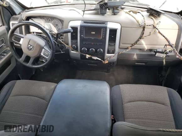 2010 Dodge 3500 SLT с VIN 3D73Y3CL2AG179769, выставлен на аукционе Copart как лот 50394265 с пробегом Не указан миль и Списание • Salvage title. История ставок и продаж доступна на DreamBid. Изображение 8.