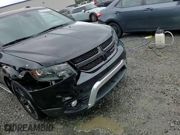2018 Dodge Journey Crossroad with VIN 3C4PDCGB3JT427172, listed as a Copart auction lot 58140165 with 201,758 mi miles and Salvage title. Bid and sale history available at DreamBid. Image 13.