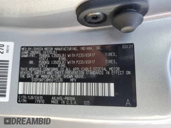 2021 Toyota Sienna XLE with VIN 5TDYSKFC8MS015536, listed as a Copart auction lot 70536085 with 228,169 mi miles and Salvage title. Bid and sale history available at DreamBid. Image 14.
