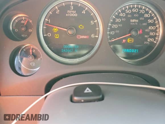 2007 Chevrolet Tahoe LT with VIN 1GNFC13097R310003, listed as a Copart auction lot 60439685 with 242,667 mi miles and Salvage title. Bid and sale history available at DreamBid. Image 9.