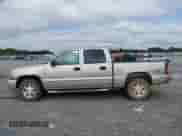 2005 GMC Sierra 1500 SLE with VIN 2GTEK13T951107216, listed as a IAAI auction lot 42628457 with 220,396 mi miles and . Bid and sale history available at DreamBid. Image 14.