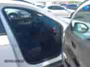 2025 Hyundai Kona N Line S z VIN KM8HBCA37SU232951, wystawiony jako IAAI lot #42907314 z przebiegiem 1 268 mil mil oraz . Historia ofert i sprzedaży dostępna na DreamBid. Obrazek 5.