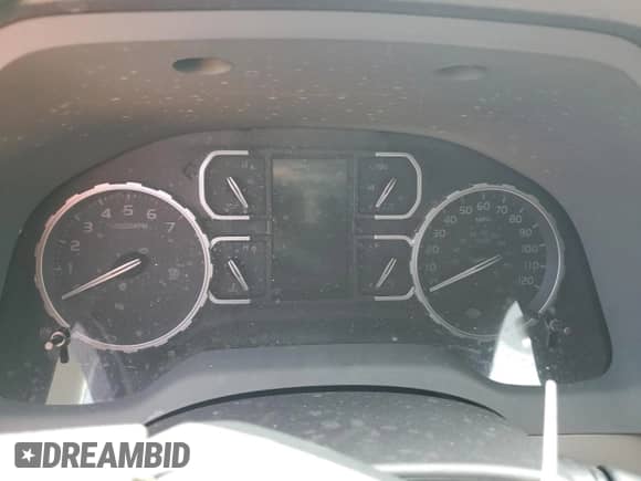 2019 Toyota Tundra SR5 с VIN 5TFEM5F11KX142018, выставлен на аукционе Copart как лот 67743725 с пробегом Не указан миль и На запчасти • Non repairable. История ставок и продаж доступна на DreamBid. Изображение 9.