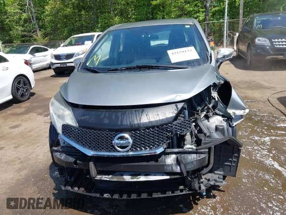 2015 Nissan Note SV z VIN 3N1CE2CP3FL434396, wystawiony jako IAAI lot #42159133 z przebiegiem 79 073 mil mil oraz . Historia ofert i sprzedaży dostępna na DreamBid. Obrazek 12.