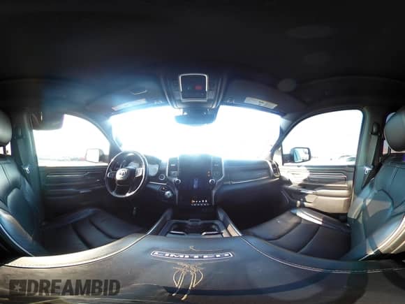 2020 Ram 1500 Limited z VIN 1C6RREHT2LN232946, wystawiony jako IAAI lot #41526767 z przebiegiem 38 305 mil mil oraz . Historia ofert i sprzedaży dostępna na DreamBid. Obrazek 18.