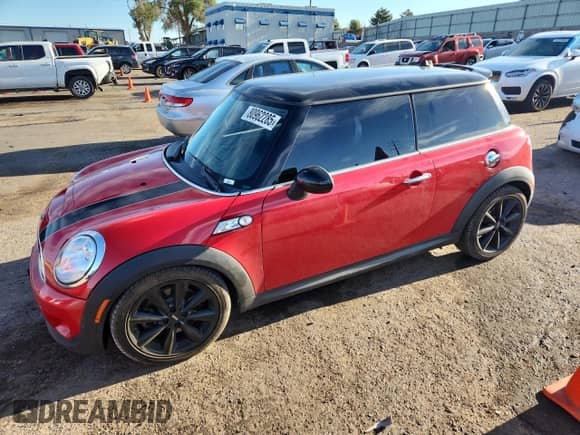 2012 MINI Hardtop S with VIN WMWSV3C56CTY25916, listed as a Copart auction lot 80962285 with 118,668 mi miles and Salvage title. Bid and sale history available at DreamBid. Image 1.