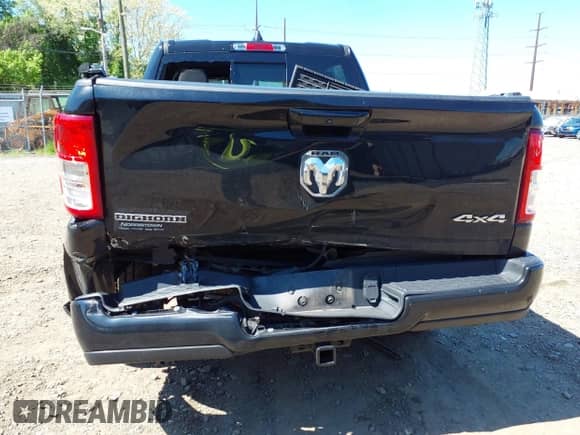 2022 Ram 1500 Big Horn z VIN 1C6RRFFG6NN439340, wystawiony jako IAAI lot #42204188 z przebiegiem 29 870 mil mil oraz . Historia ofert i sprzedaży dostępna na DreamBid. Obrazek 6.