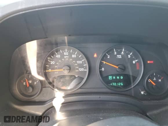 2012 Jeep Compass Sport z VIN 1C4NJCBA0CD618121, wystawiony jako Copart lot #84818275 z przebiegiem 170 126 mil mil oraz Szkoda całkowita • Salvage title. Historia ofert i sprzedaży dostępna na DreamBid. Obrazek 9.