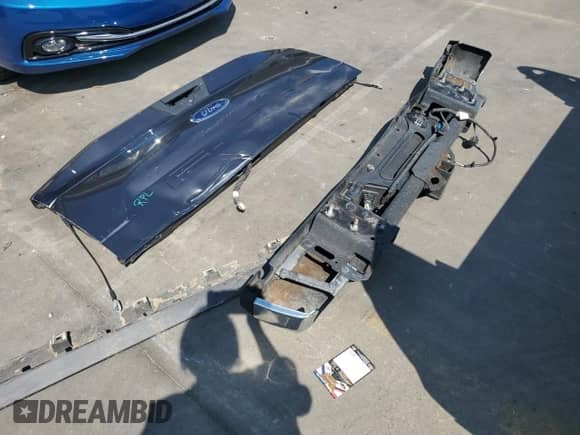 2018 Ford F-150 XL with VIN 1FTEX1CBXJFE43243, listed as a Copart auction lot 81540395 with 42,007 mi miles and Salvage title. Bid and sale history available at DreamBid. Image 12.