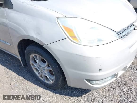 2004 Toyota Sienna XLE z VIN 5TDBA22C74S013288, wystawiony jako IAAI lot #42797623 z przebiegiem 118 746 mil mil oraz . Historia ofert i sprzedaży dostępna na DreamBid. Obrazek 6.