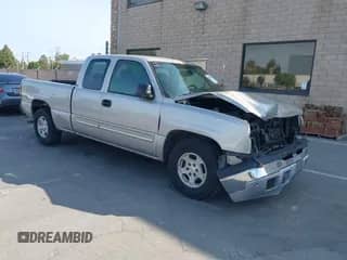 2004 Chevrolet Silverado 1500 Work Truck с VIN 2GCEC19V541308230, выставлен на аукционе IAAI как лот 42568817 с пробегом 204 510 миль миль и . История ставок и продаж доступна на DreamBid. Изображение 1.