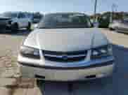 2004 Chevrolet Impala z VIN 2G1WF52KX49372647, wystawiony jako Copart lot #85172605 z przebiegiem 107 843 mil mil oraz Czysty tytuł • Clean title. Historia ofert i sprzedaży dostępna na DreamBid. Obrazek 5.