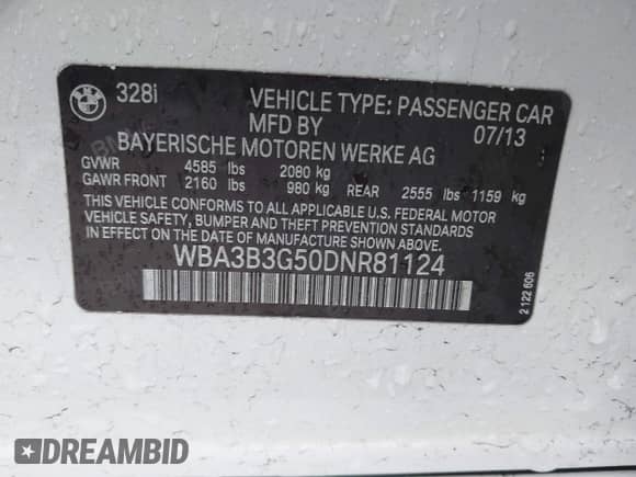 2013 BMW 3 Series 328i xDrive z VIN WBA3B3G50DNR81124, wystawiony jako IAAI lot #41087933 z przebiegiem 133 660 mil mil oraz . Historia ofert i sprzedaży dostępna na DreamBid. Obrazek 9.