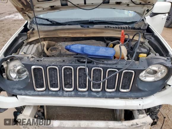 2018 Jeep Renegade Latitude with VIN ZACCJABB6JPG93523, listed as a Copart auction lot 85381095 with 117,694 mi miles and Salvage title. Bid and sale history available at DreamBid. Image 11.