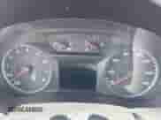 2020 Chevrolet Malibu RS z VIN 1G1ZG5ST1LF142049, wystawiony jako IAAI lot #42687909 z przebiegiem 9 999 mil mil oraz . Historia ofert i sprzedaży dostępna na DreamBid. Obrazek 7.