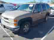 1996 Chevrolet Tahoe с VIN 1GNEK13R2TJ353037, выставлен на аукционе IAAI как лот 43416338 с пробегом 156 413 миль миль и . История ставок и продаж доступна на DreamBid. Изображение 2.