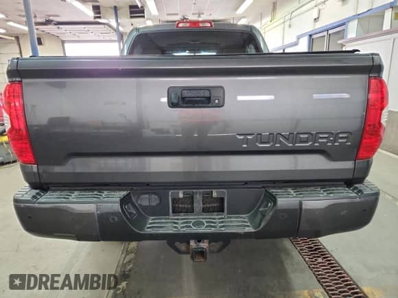 2017 Toyota Tundra Platinum with VIN 5TFAY5F1XHX635000, listed as a Copart auction lot 89438495 with 128,435 mi miles and Salvage title. Bid and sale history available at DreamBid. Image 6.