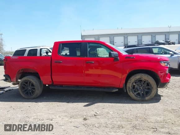 2024 Chevrolet Silverado 1500 Custom Trail Boss с VIN 3GCPDCEKXRG265421, выставлен на аукционе IAAI как лот 42053699 с пробегом 17 778 миль миль и . История ставок и продаж доступна на DreamBid. Изображение 14.