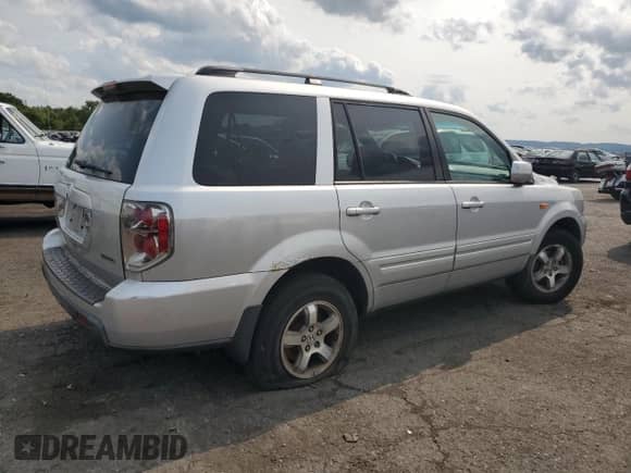 2006 Honda Pilot EX с VIN 2HKYF18416H556442, выставлен на аукционе Copart как лот 70707685 с пробегом 206 128 миль миль и Списание • Salvage title. История ставок и продаж доступна на DreamBid. Изображение 3.