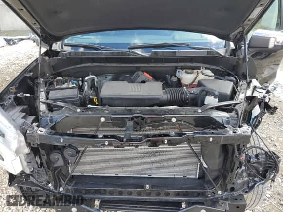 2024 Chevrolet Silverado 1500 LT with VIN 1GCPACED9RZ147628, listed as a Copart auction lot 81397995 with 13,216 mi miles and Salvage title. Bid and sale history available at DreamBid. Image 11.