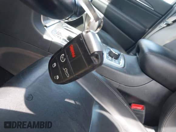 2021 Jeep Grand Cherokee Limited with VIN 1C4RJFBG0MC635533, listed as a IAAI auction lot 43096870 with 69,501 mi miles and . Bid and sale history available at DreamBid. Image 11.