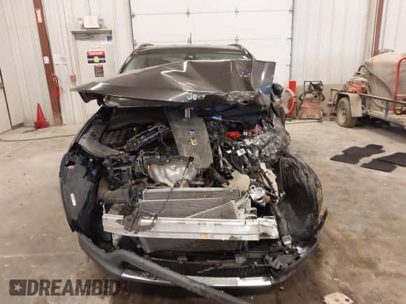 2020 Jeep Compass Limited with VIN 3C4NJDCB5LT163855, listed as a IAAI auction lot 43181038 with Not provided miles and . Bid and sale history available at DreamBid. Image 6.