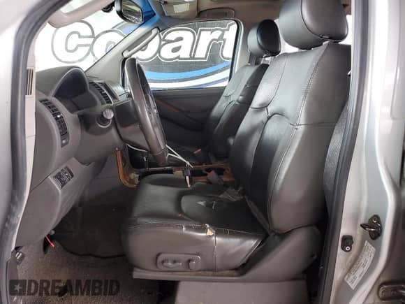 2005 Nissan Pathfinder SE z VIN 5N1AR18W45C772799, wystawiony jako Copart lot #81692455 z przebiegiem 210 009 mil mil oraz Szkoda całkowita • Salvage title. Historia ofert i sprzedaży dostępna na DreamBid. Obrazek 7.