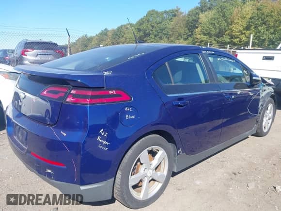 2013 Chevrolet Volt с VIN 1G1RA6E42DU107965, выставлен на аукционе IAAI как лот 43381912 с пробегом 134 754 миль миль и . История ставок и продаж доступна на DreamBid. Изображение 4.