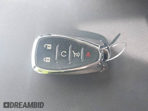 2020 Chevrolet Equinox LT с VIN 2GNAXUEV0L6184449, выставлен на аукционе IAAI как лот 43339707 с пробегом 26 407 миль миль и . История ставок и продаж доступна на DreamBid. Изображение 11.