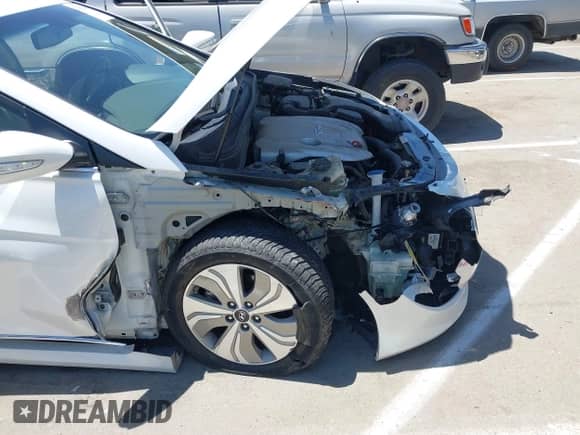 2013 Hyundai Sonata с VIN KMHEC4A45DA096046, выставлен на аукционе IAAI как лот 42820354 с пробегом 116 096 миль миль и . История ставок и продаж доступна на DreamBid. Изображение 6.