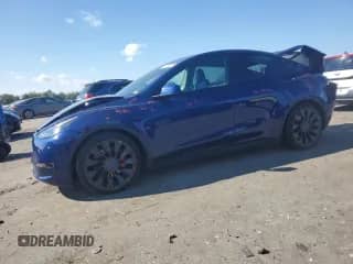 2022 Tesla Model Y Performance with VIN 7SAYGDEF4NF534262, listed as a Copart auction lot 81116955 with 40,909 mi miles and Salvage title. Bid and sale history available at DreamBid. Image 1.