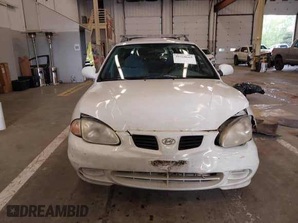 2000 Hyundai Elantra с VIN KMHJW35F1YU169770, выставлен на аукционе IAAI как лот 39310665 с пробегом 229 957 миль миль и . История ставок и продаж доступна на DreamBid. Изображение 12.