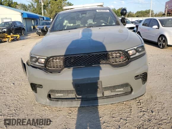 2023 Dodge Durango Pursuit z VIN 1C4SDJFT4PC682474, wystawiony jako Copart lot #69620595 z przebiegiem 22 055 mil mil oraz Szkoda całkowita • Salvage title. Historia ofert i sprzedaży dostępna na DreamBid. Obrazek 5.