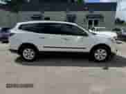 2016 Chevrolet Traverse LS z VIN 1GNKRFED2GJ236027, wystawiony jako Copart lot #71632494 z przebiegiem 117 234 mil mil oraz Szkoda całkowita • Salvage title. Historia ofert i sprzedaży dostępna na DreamBid. Obrazek 13.