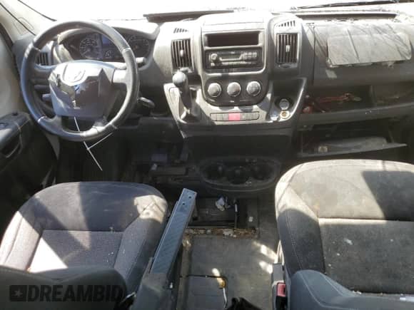 2014 Ram ProMaster Cargo z VIN 3C6TRVBG1EE103007, wystawiony jako Copart lot #72050954 z przebiegiem 198 197 mil mil oraz Szkoda całkowita • Salvage title. Historia ofert i sprzedaży dostępna na DreamBid. Obrazek 8.