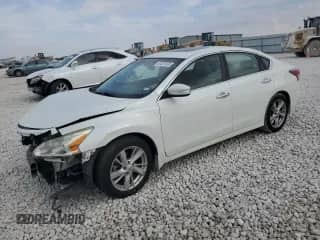 2015 Nissan Altima SL with VIN 1N4AL3AP5FN380818, listed as a Copart auction lot 82537595 with 124,182 mi miles and Salvage title. Bid and sale history available at DreamBid. Image 1.