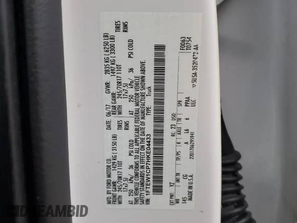 2017 Ford F-150 XL z VIN 1FTEW1CP7HKE04433, wystawiony jako Copart lot #82159375 z przebiegiem 103 354 mil mil oraz Szkoda całkowita • Salvage title. Historia ofert i sprzedaży dostępna na DreamBid. Obrazek 12.