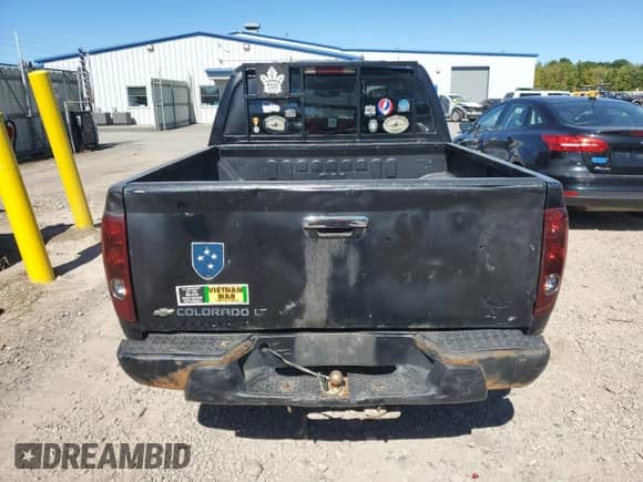 2010 Chevrolet Colorado 1LT z VIN 1GCJTCDE0A8130463, wystawiony jako Copart lot #80917675 z przebiegiem 102 391 mil mil oraz Czysty tytuł • Clean title. Historia ofert i sprzedaży dostępna na DreamBid. Obrazek 6.