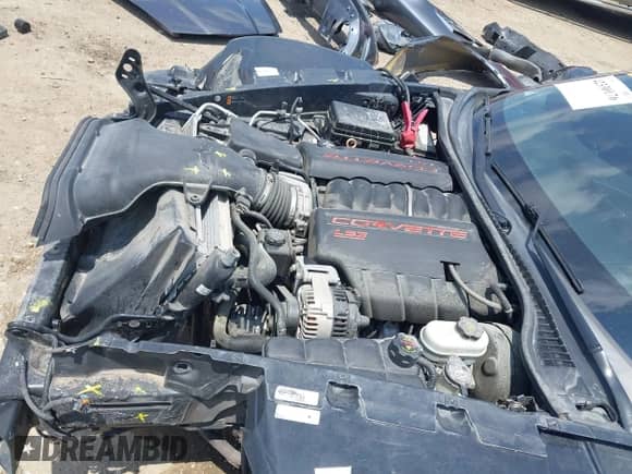 2013 Chevrolet Corvette Grand Sport 3LT z VIN 1G1YW2DW3D5101448, wystawiony jako IAAI lot #42330176 z przebiegiem 31 378 mil mil oraz . Historia ofert i sprzedaży dostępna na DreamBid. Obrazek 10.