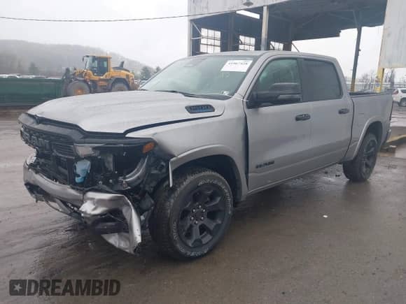 2025 Ram 1500 Big Horn с VIN 1C6RRFFG4SN514872, выставлен на аукционе IAAI как лот 41967428 с пробегом 6 937 миль миль и . История ставок и продаж доступна на DreamBid. Изображение 2.