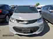 2019 Chevrolet Bolt EV LT z VIN 1G1FY6S03K4113710, wystawiony jako Copart lot #68834063 z przebiegiem 43 214 mil mil oraz . Historia ofert i sprzedaży dostępna na DreamBid. Obrazek 5.