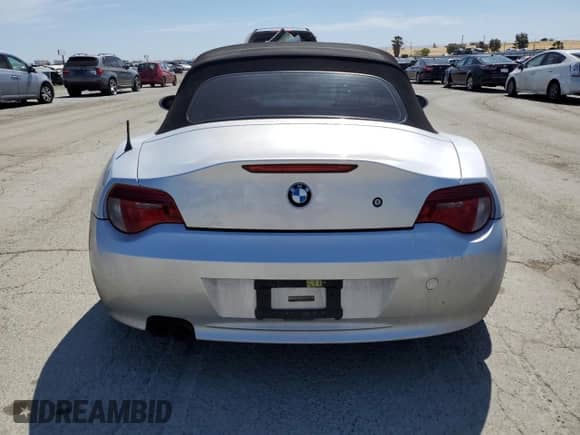 2008 BMW Z4 3.0i with VIN 4USBU33538LW75870, listed as a Copart auction lot 58054445 with 102,764 mi miles and Salvage title. Bid and sale history available at DreamBid. Image 6.