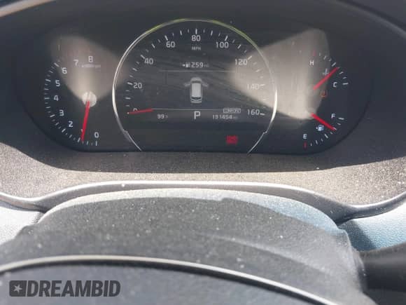 2019 Kia Sorento EX z VIN 5XYPH4A51KG460922, wystawiony jako IAAI lot #42833140 z przebiegiem 131 454 mil mil oraz . Historia ofert i sprzedaży dostępna na DreamBid. Obrazek 7.