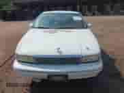 1994 Chevrolet Caprice z VIN 1G1BN52W4RR110415, wystawiony jako IAAI lot #42984747 z przebiegiem Nie podano mil oraz . Historia ofert i sprzedaży dostępna na DreamBid. Obrazek 6.