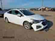 2019 Chevrolet Cruze LT с VIN 1G1BE5SM4K7146556, выставлен на аукционе Copart как лот 67545945 с пробегом 150 287 миль миль и Списание • Salvage title. История ставок и продаж доступна на DreamBid. Изображение 4.