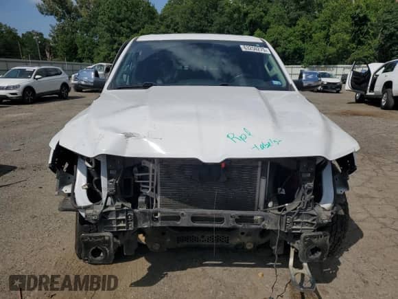 2022 Ram 1500 Laramie z VIN 1C6SRFJT3NN141138, wystawiony jako Copart lot #63250275 z przebiegiem 84 334 mil mil oraz Szkoda całkowita • Salvage title. Historia ofert i sprzedaży dostępna na DreamBid. Obrazek 5.