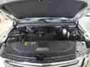 2019 Chevrolet Tahoe LS z VIN 1GNSKAKC5KR339763, wystawiony jako Copart lot #81207125 z przebiegiem 78 671 mil mil oraz Szkoda całkowita • Salvage title. Historia ofert i sprzedaży dostępna na DreamBid. Obrazek 12.