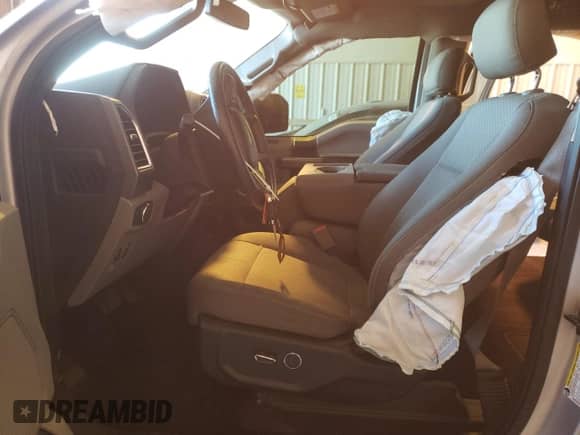 2015 Ford F-150 XLT с VIN 1FTEW1EP0FKE38580, выставлен на аукционе Copart как лот 78538324 с пробегом 109 472 миль миль и Списание • Salvage title. История ставок и продаж доступна на DreamBid. Изображение 7.